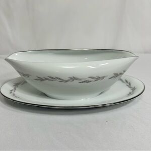 Mid-Century Noritake Graywood Gravy Boat w Attached Underplate 8”